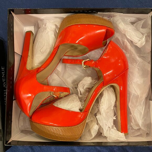 Saks Fifth Avenue Sharlene Orange Punch 8M - Picture 2 of 9